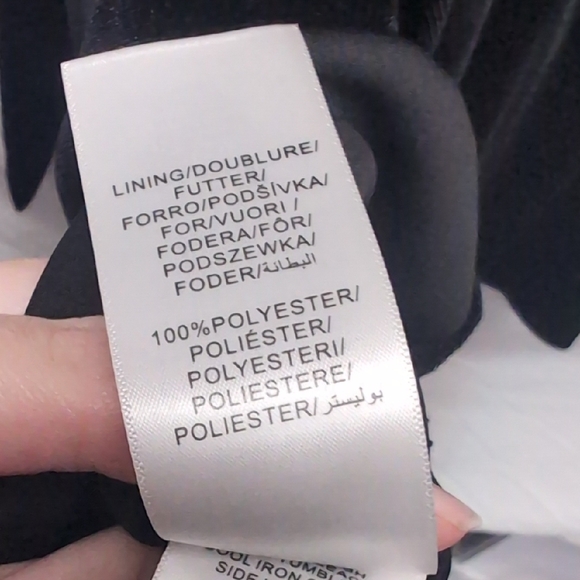 Adriana Papell Black Satin Collar Long Sleeve Dress - Picture 11 of 11